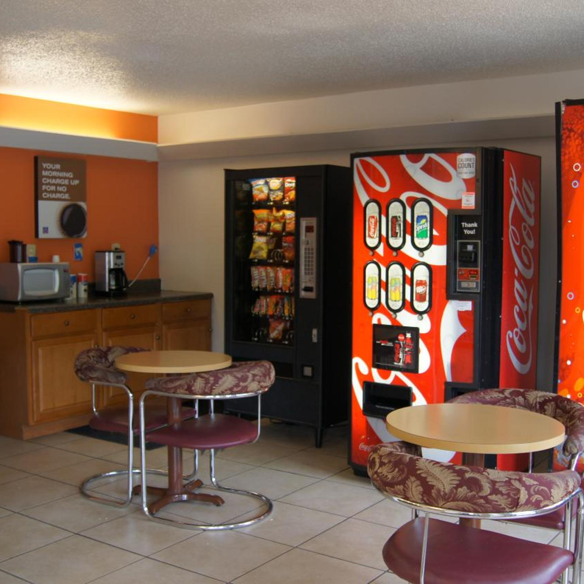 Executive Inn 7/36