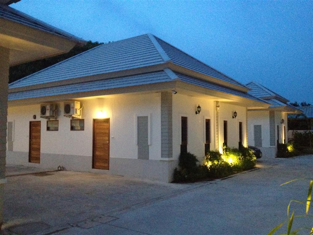 The Sixnature Resort Bangsaen 8/56