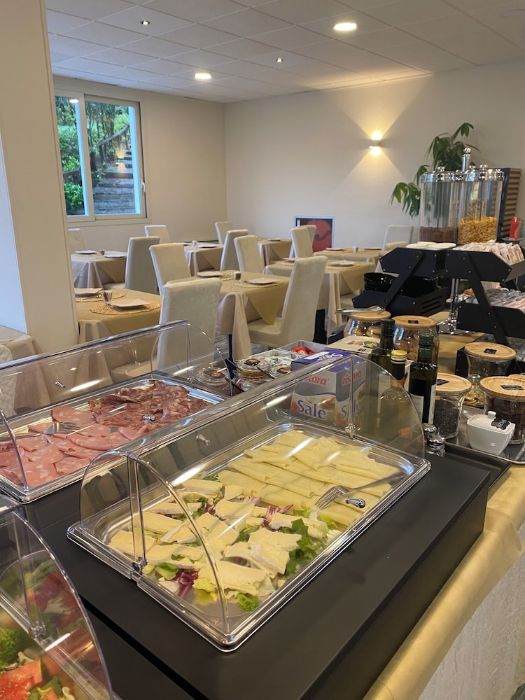 Hotel Monti 29/50