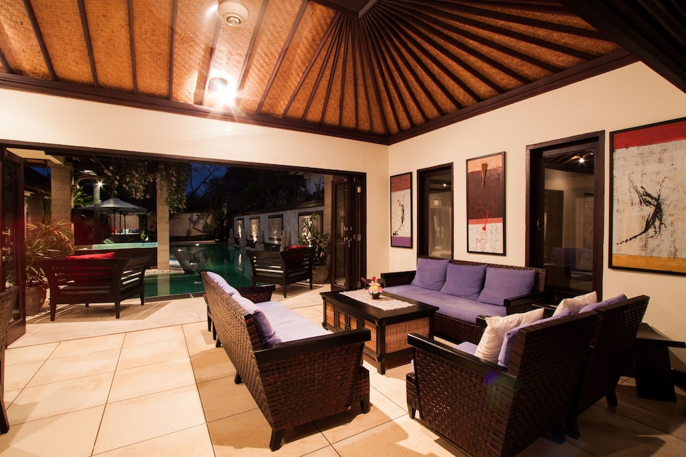 Villa Dewata Seminyak 26/50