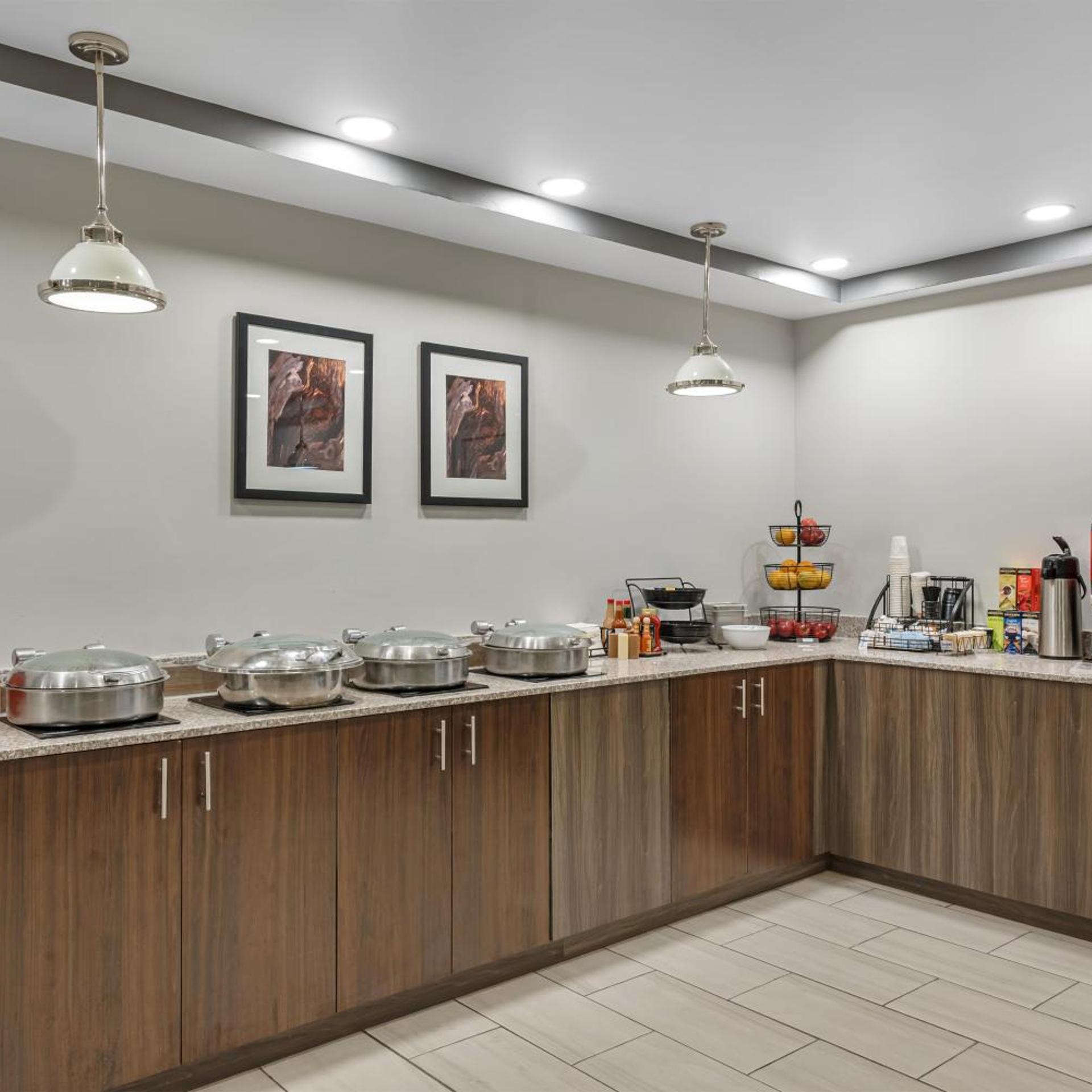 Executive Residency by Best Western Denver East 53/67