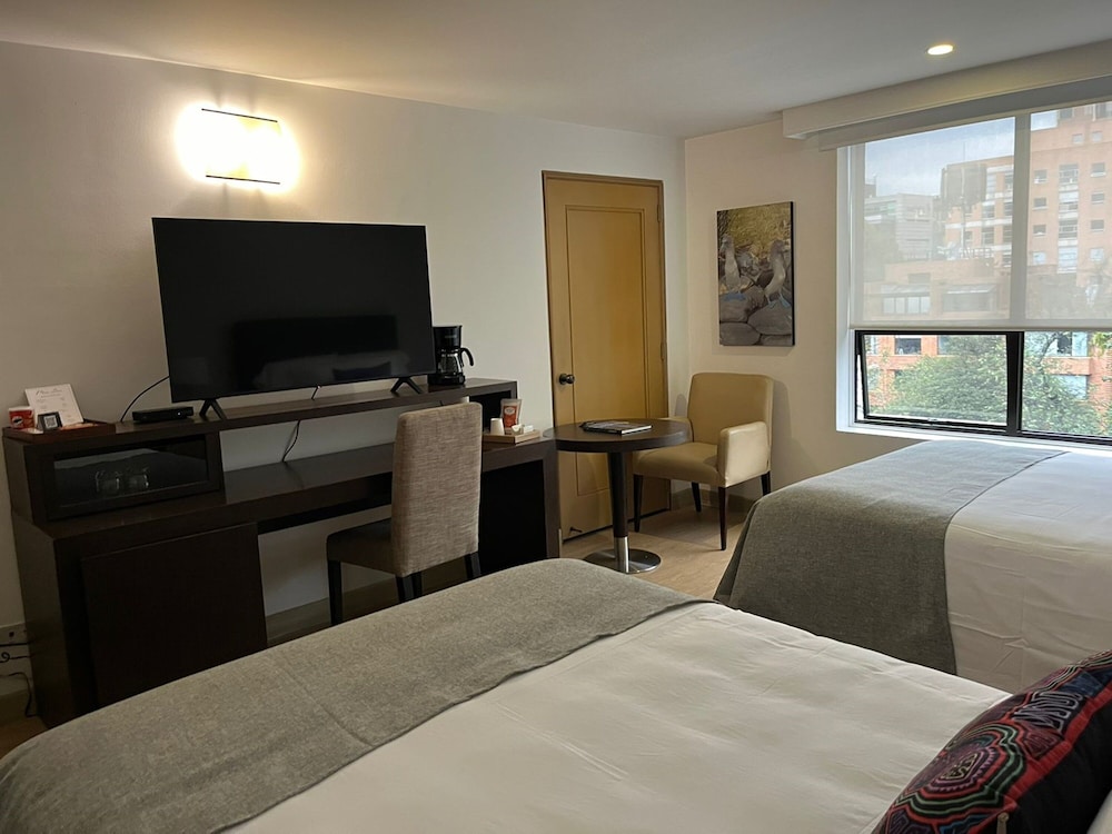 Hotel Parque 97 Suites 44/64