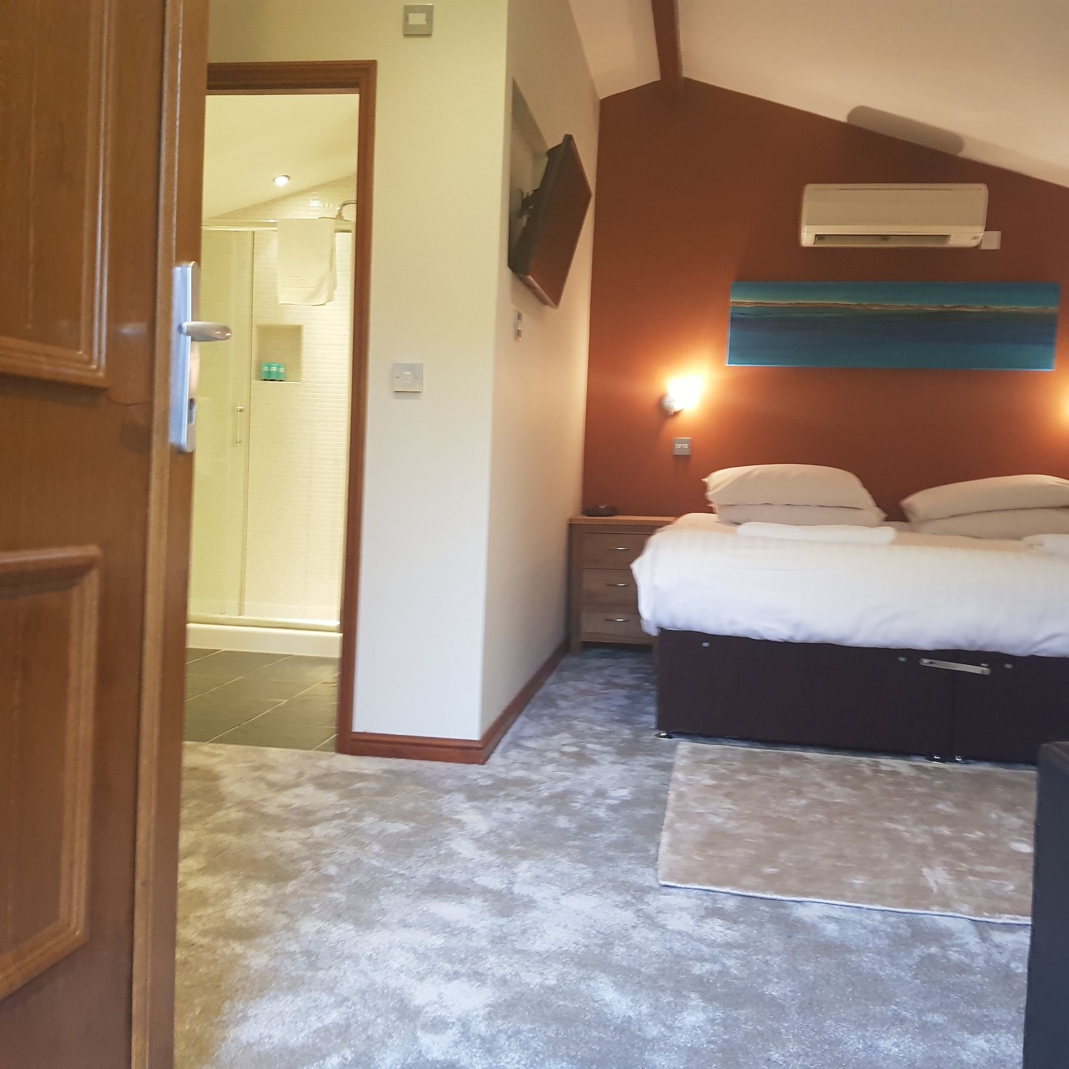 Log, Cabin, Double Bed