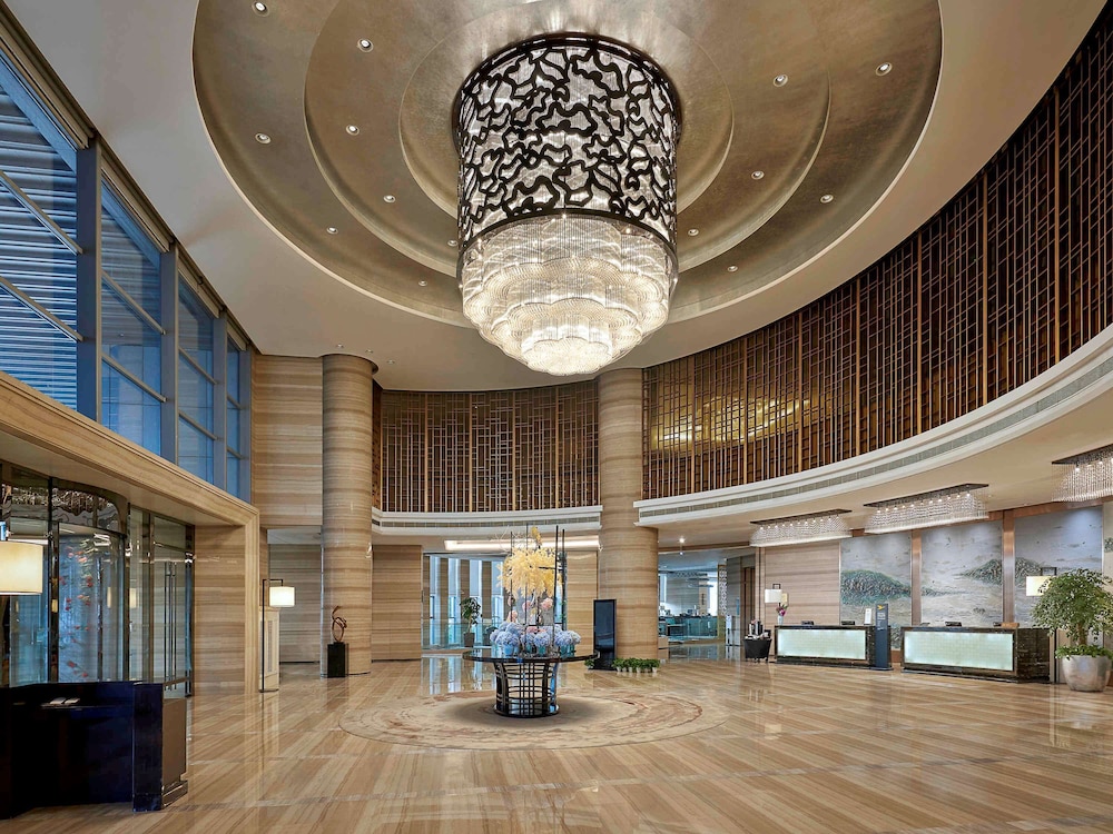 Pullman Wuxi New Lake 5/73