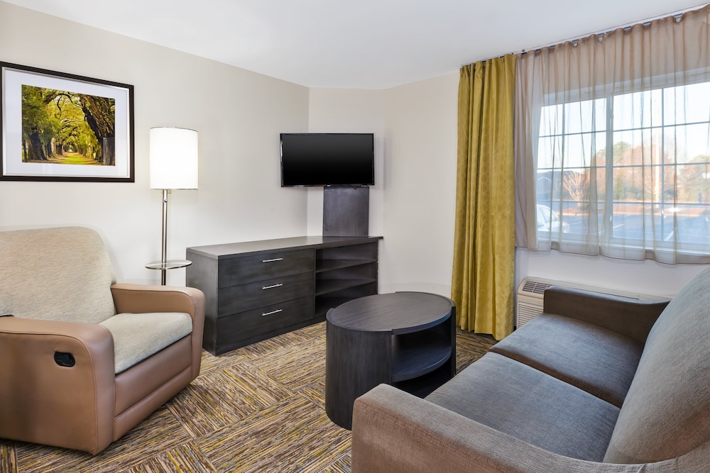 Candlewood Suites Huntersville Lake Norman Area 44/69