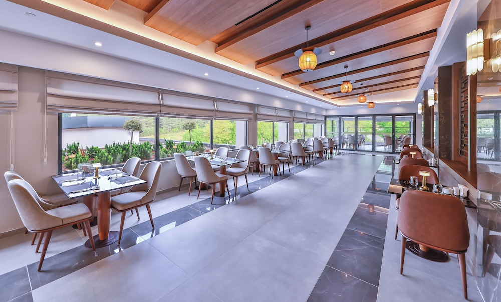 Narven Wellness & Thermal Hotel 30/50
