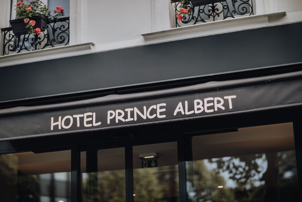 Prince Albert Concordia 5/75