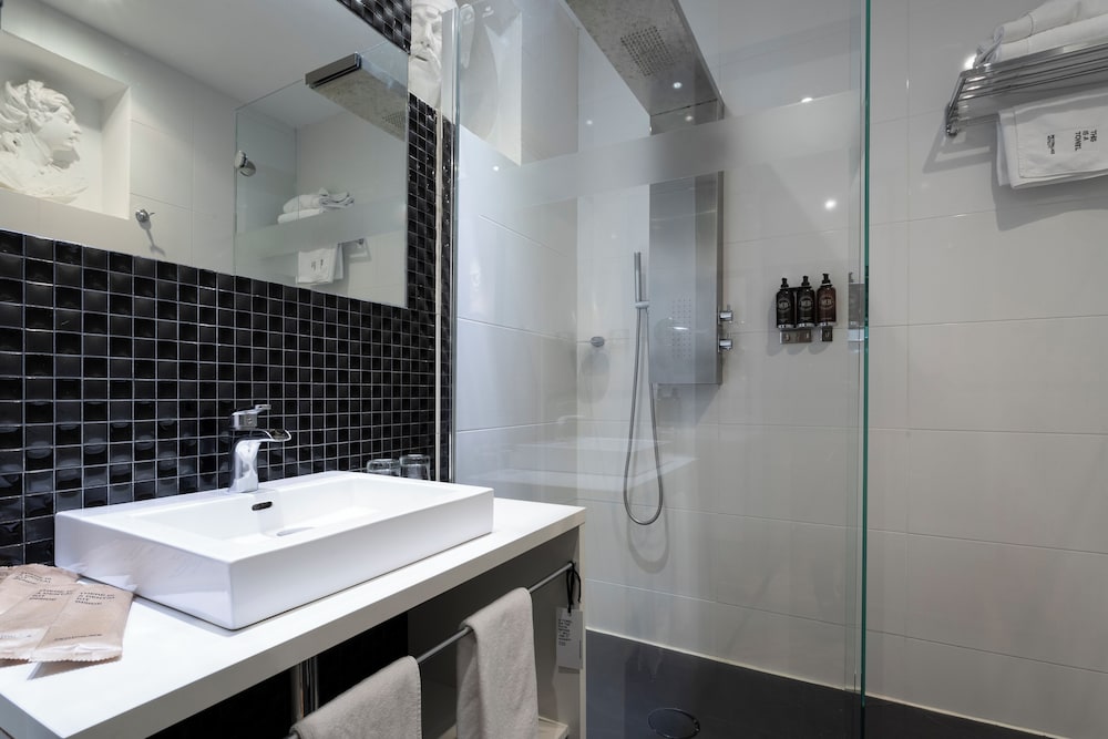 غرفة سوبيريور، PETIT PALACE LEALTAD PLAZA 4/4