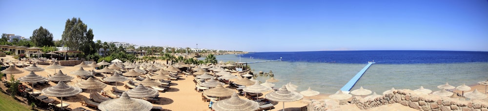 Xperience Hill-Top Beach Resort 13/22