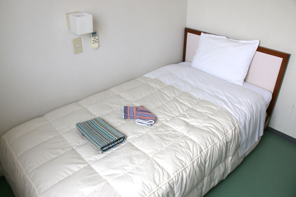 Shin-Imamiya Hotel 15/67
