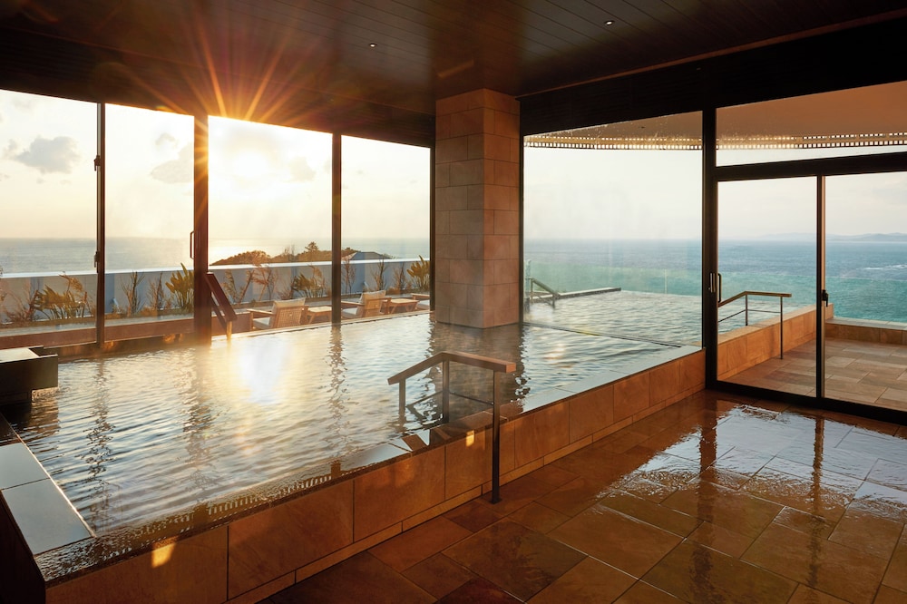 Infinito Hotel and Spa Nanki Shirahama (ex Green Hill Shirahama Hotel) 15/45