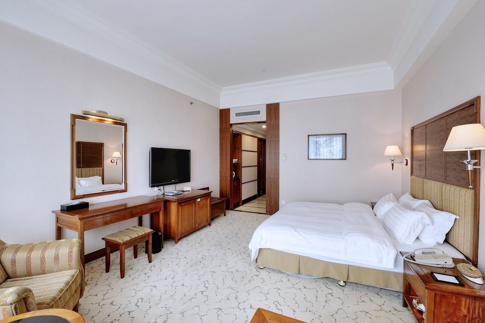 Gladden Hotel Shilong 14/58