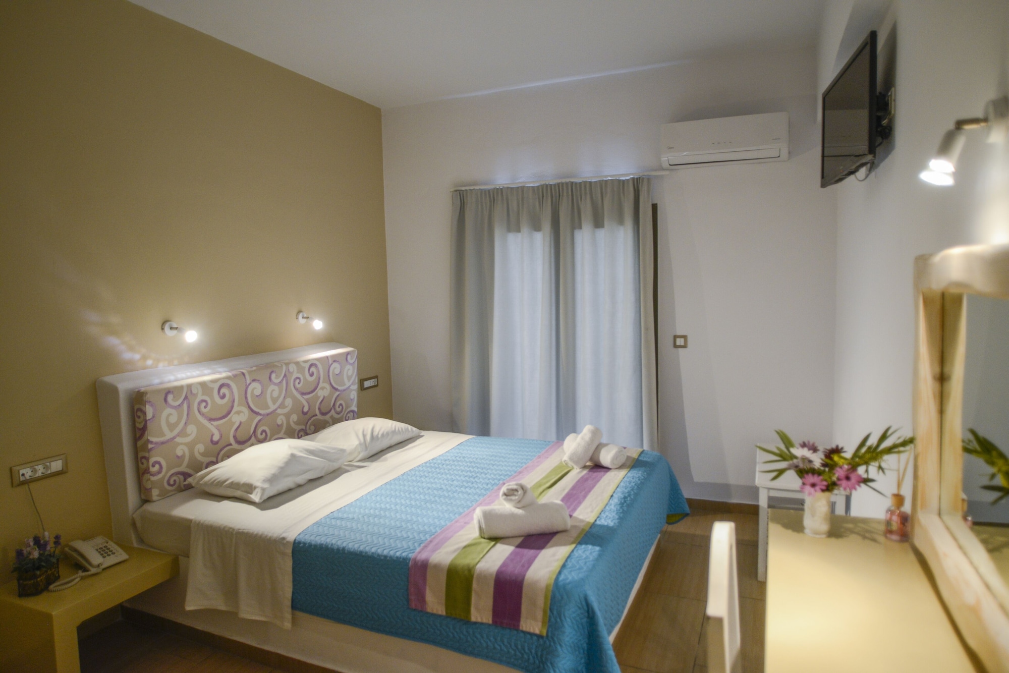 غرفة قياسية بسرير مزدوج، Olympic Hotel 4/6