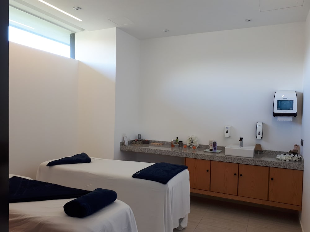 Eb Hotel By Eurobuilding Airport Quito 23/69