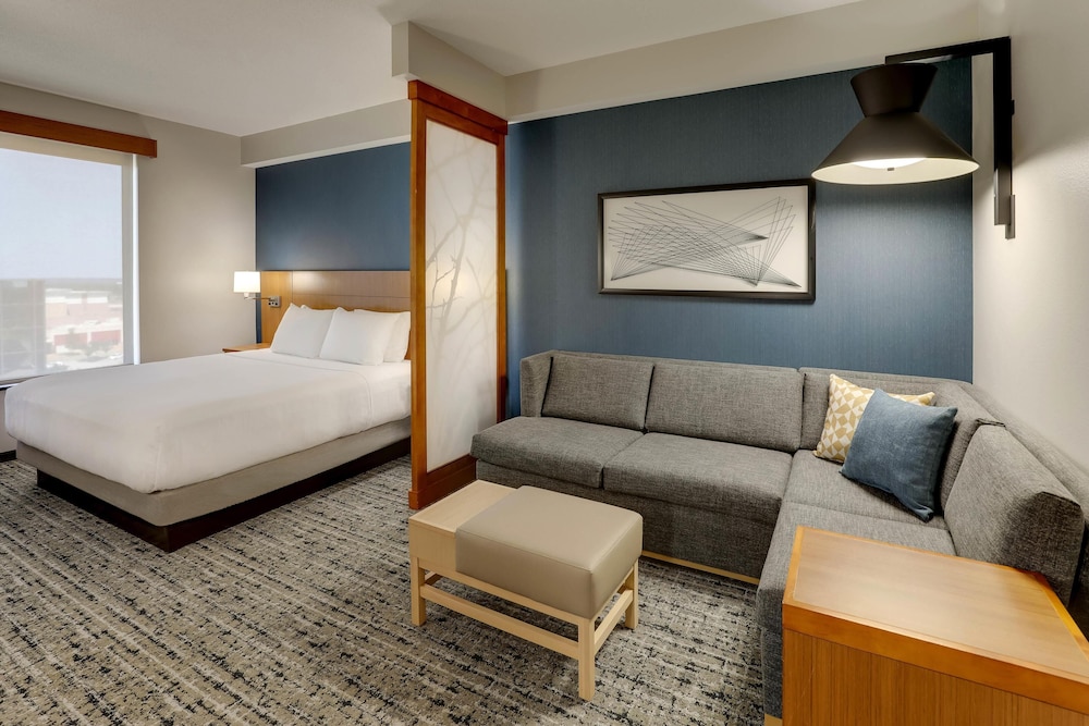 Hyatt Place St. Louis/Chesterfield 17/70