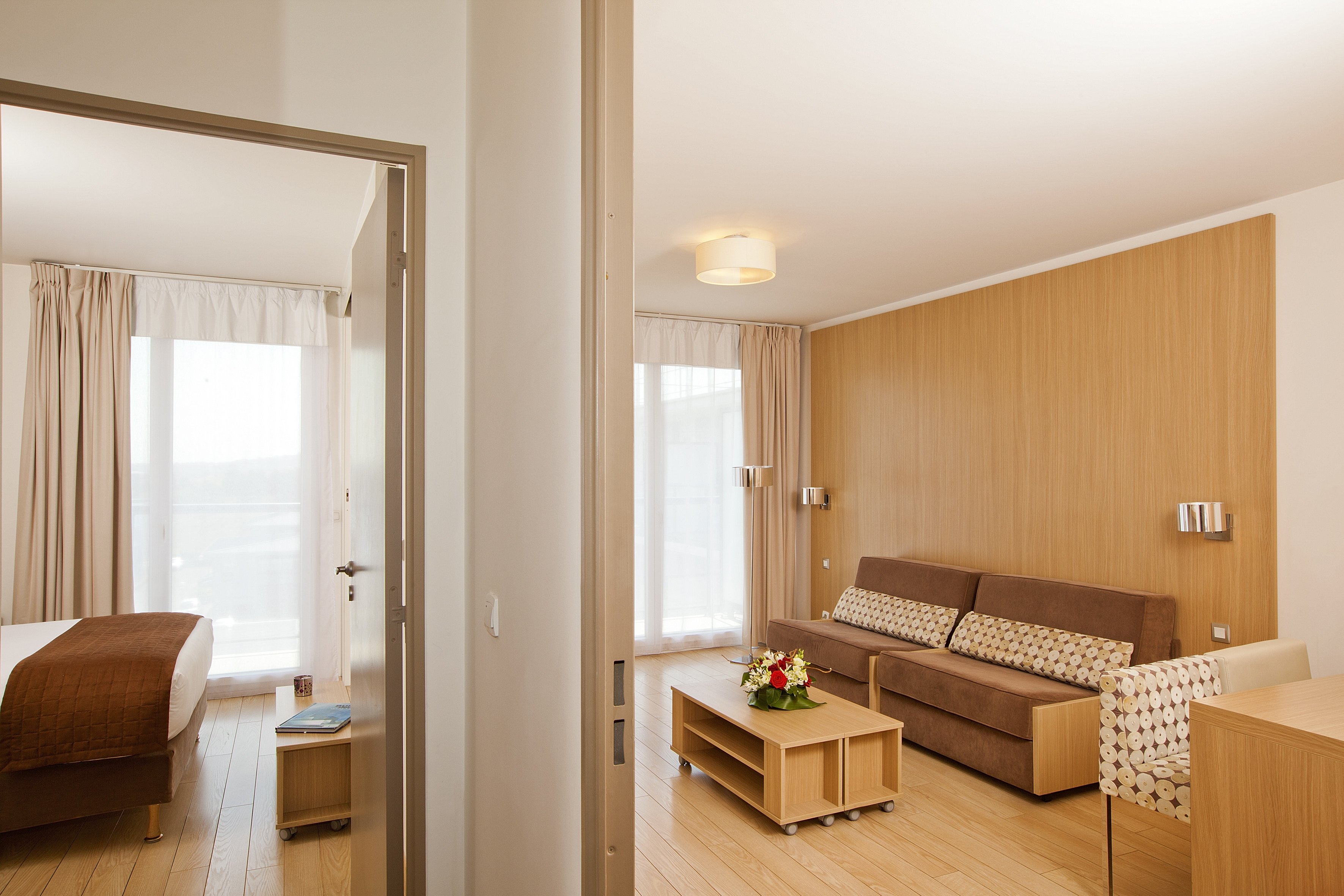 Residhome Carrieres La Defense 42/67