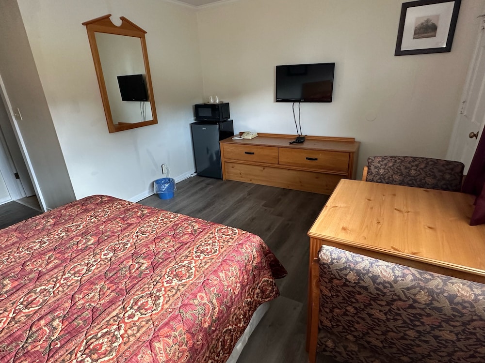 Oakdell Motel 15/57