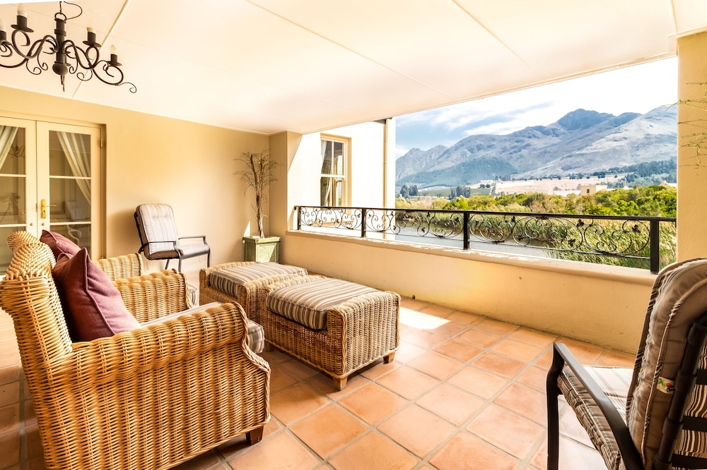 L Ermitage Franschhoek Chateau Villas 40/52