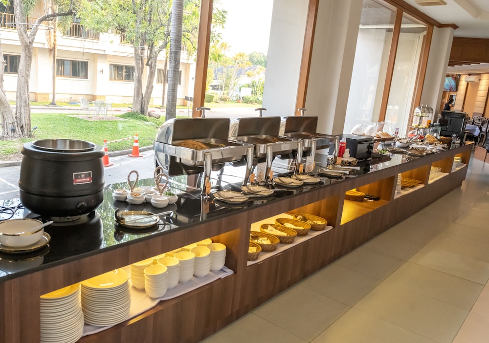 President Hotel Udonthani 36/55