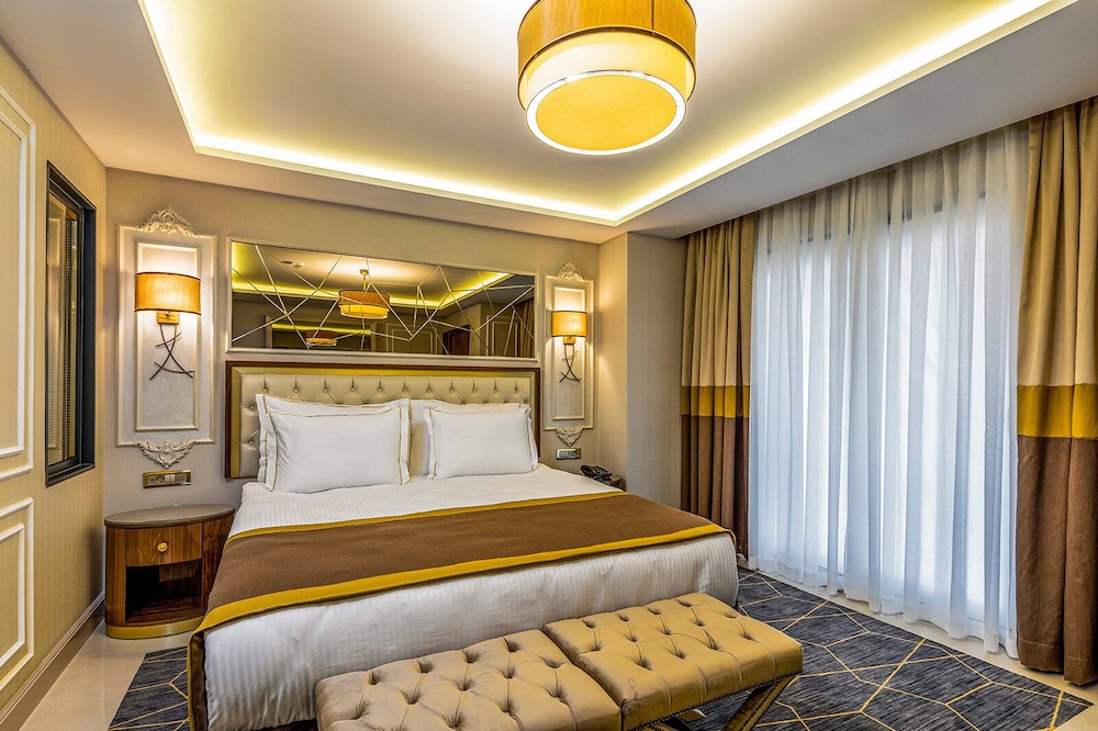 Beethoven Senfoni Hotel Istanbul 13/56