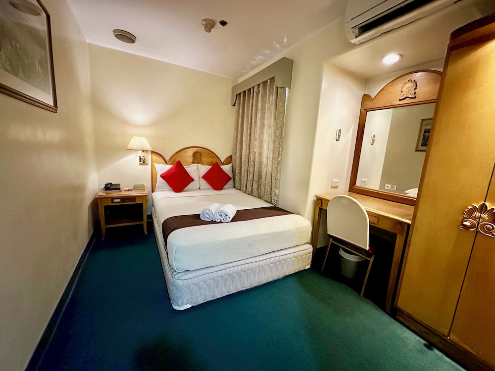 Palladium Suites 35/49