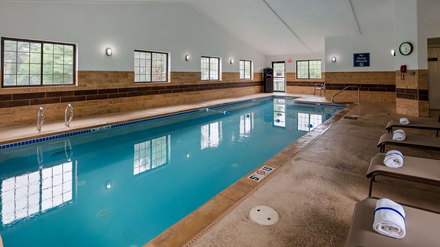 Best Western Hampshire Inn And Suites Seabrook 3/11
