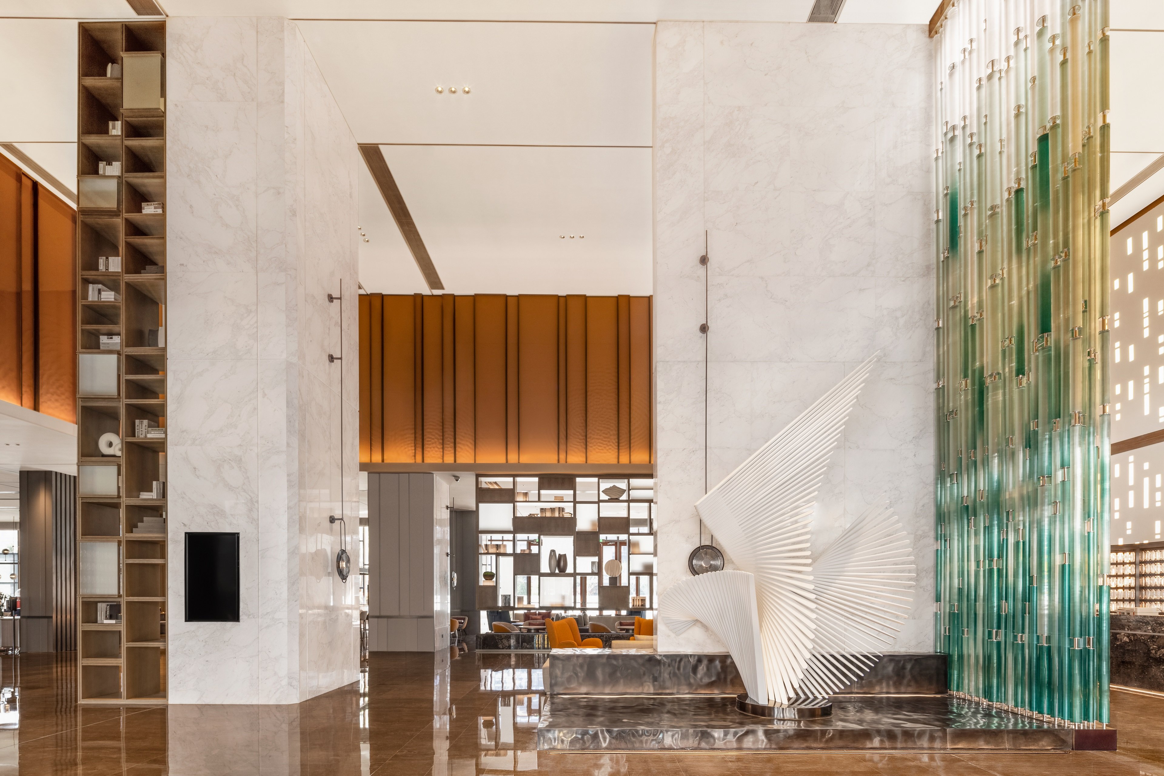 Crowne Plaza Qingdao Jinshui 14/84