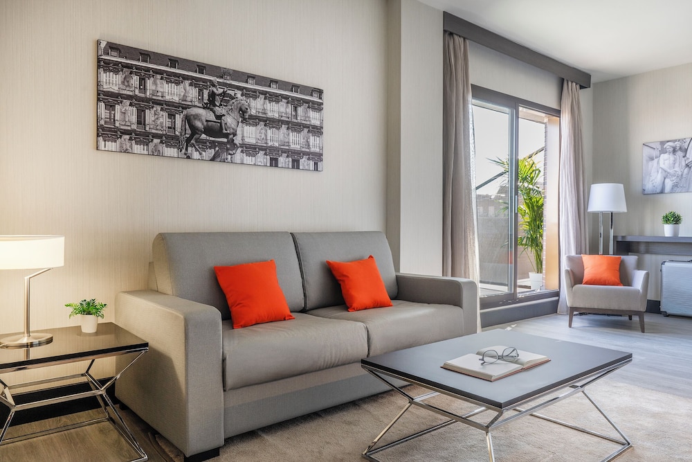 Novotel Madrid Center 58/77