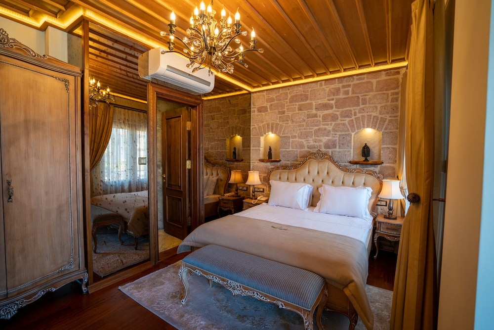Cunda Baradiel Hotel 18/50