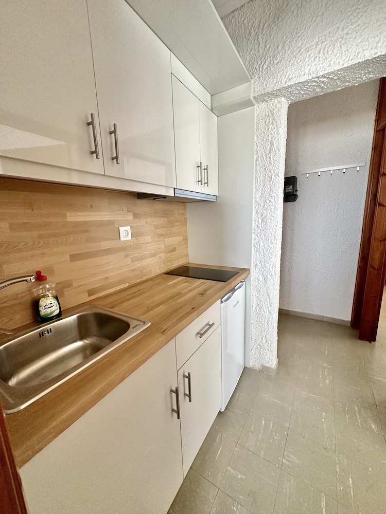 Katerina Apartments 5/50