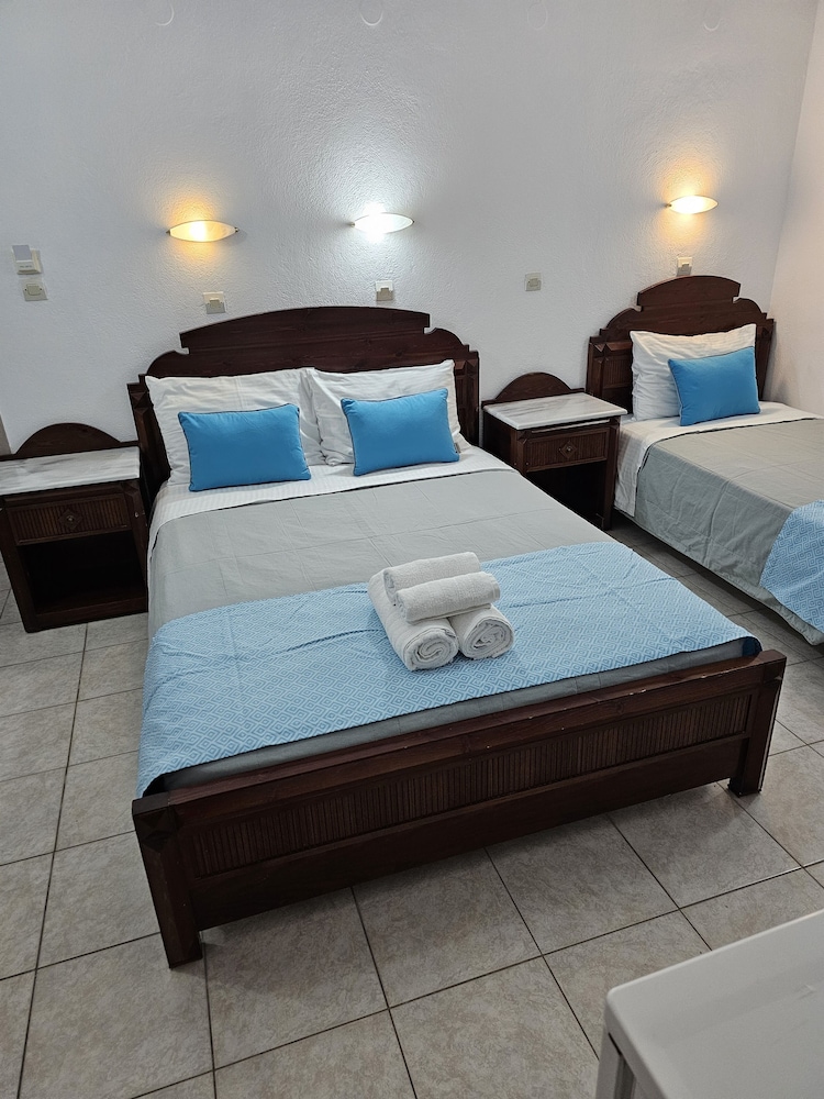 Leta Santorini 24/50