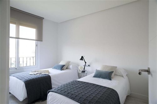 4 Bedrooms, Apartment