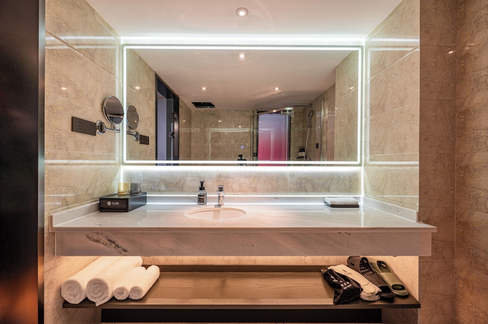 Nanjing Fushang Hotel 44/46