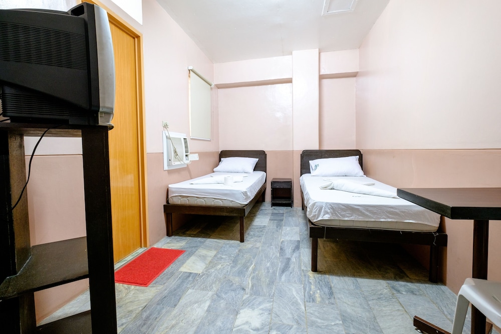 Gv Hotel Ozamiz 17/30