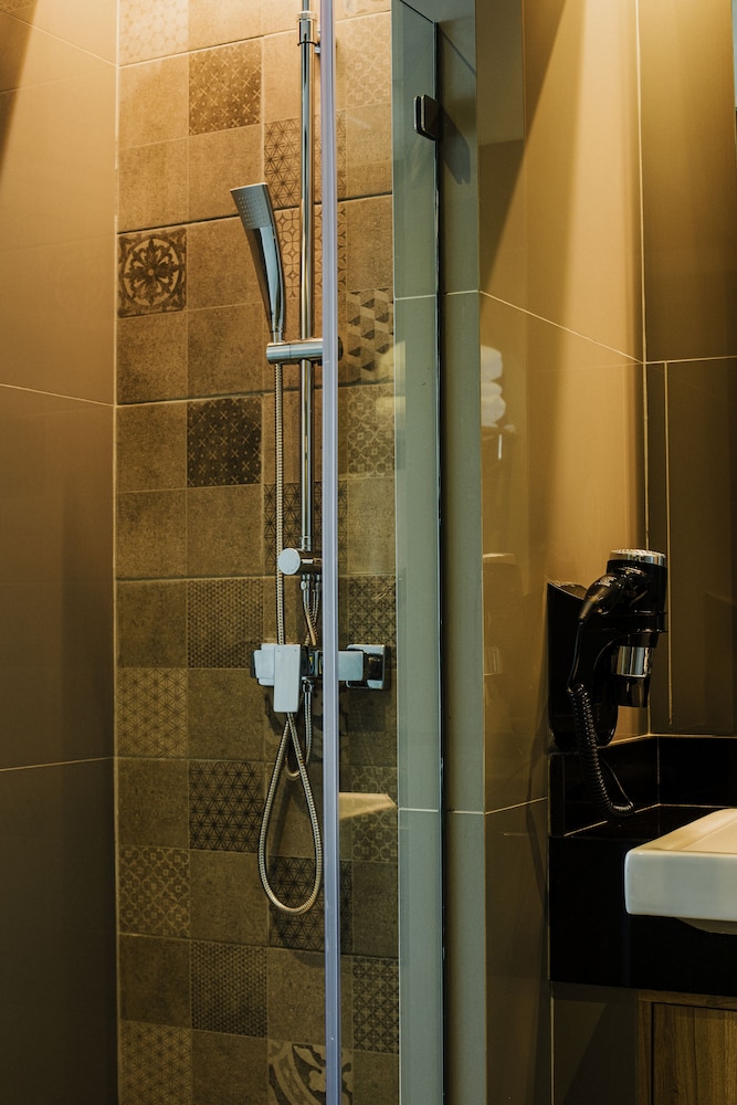 Rak Elegant Hotel Patong 47/69
