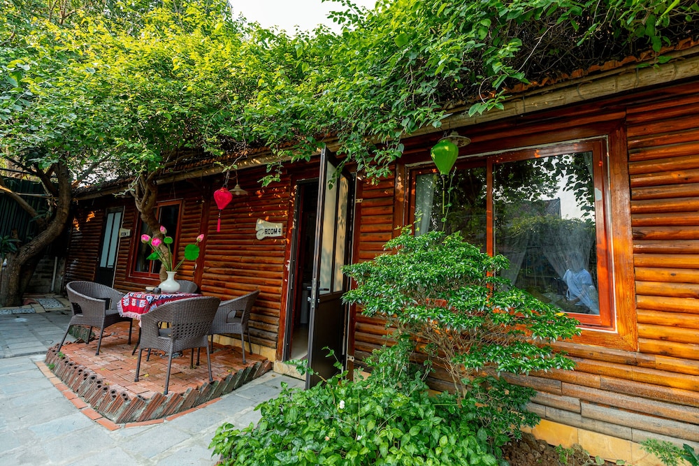 Green Peace Bungalow 3/50