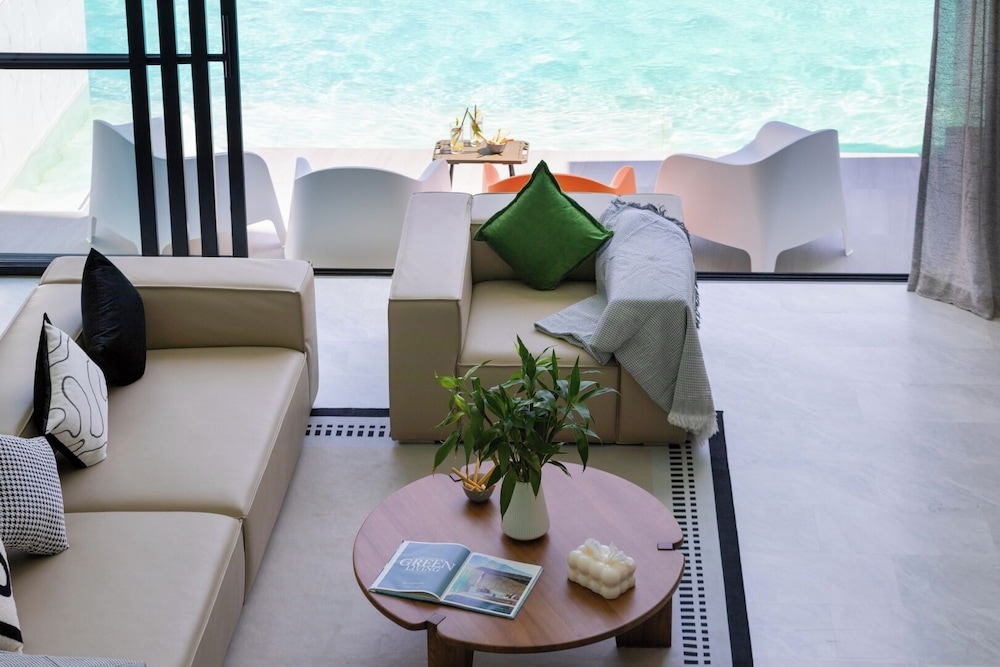 Zen Style Pool Access Townhouse 35/50