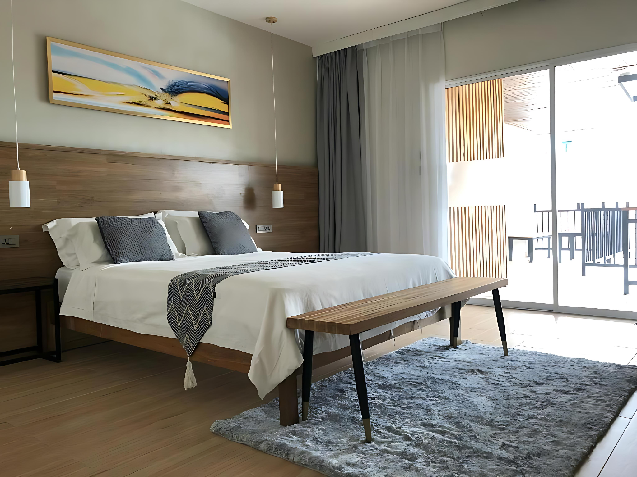 Room, Queen Bed, Building a