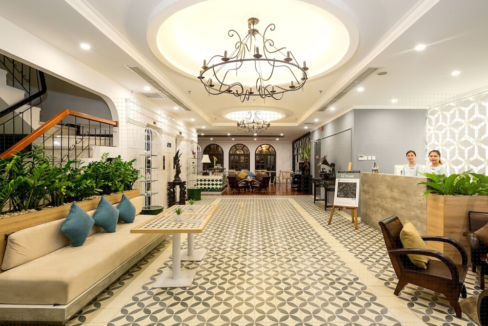 Le House Boutique Hotel 6/79