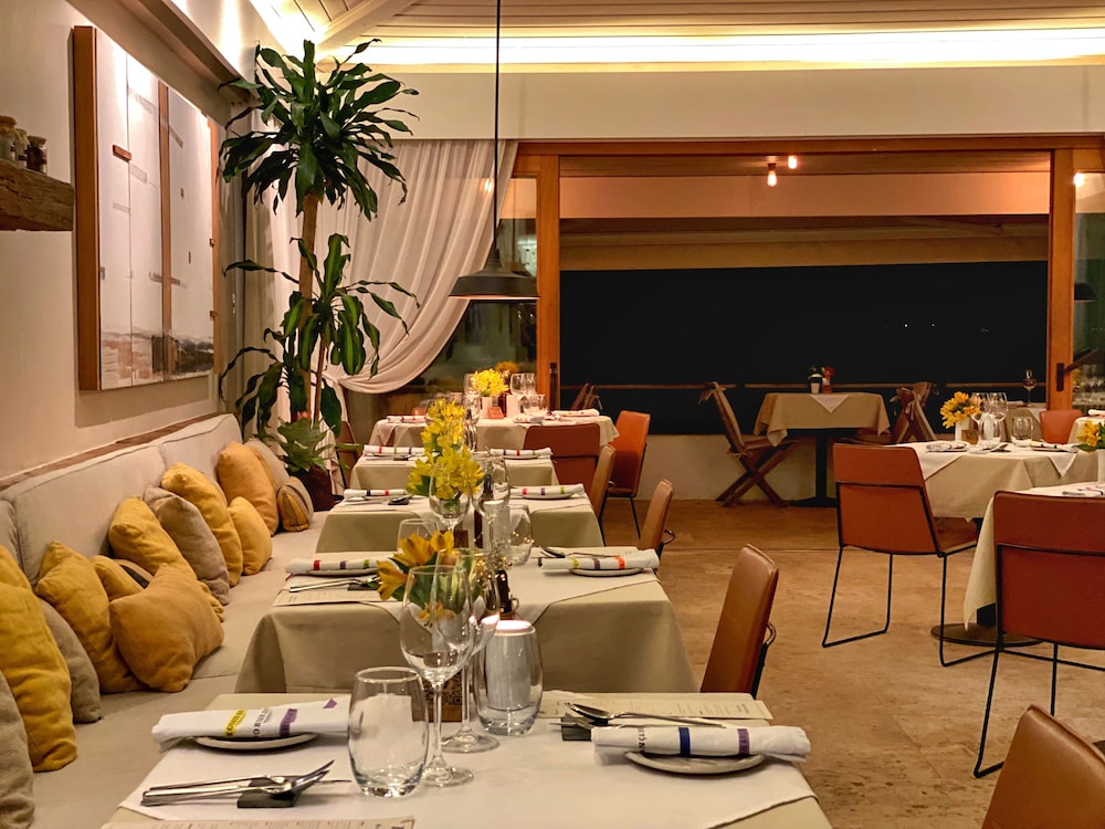 Casas Brancas Boutique Hotel Spa 71/79