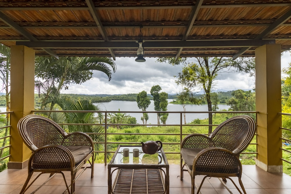 KARAPUZHA VILLAGE RESORT 35/51