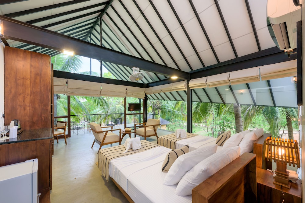 Room at Thuduwa Camp, Rankethgama