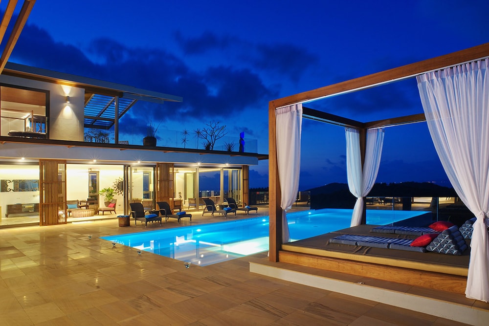 Luxury Villa Crystal Blue 6/21