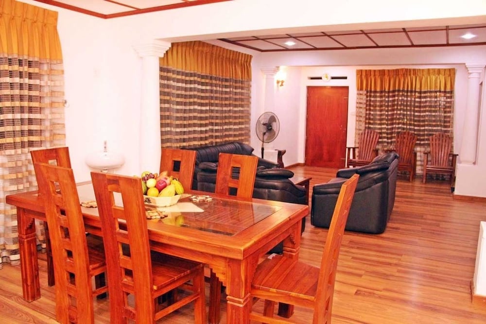 Thotiya Villa 17/29