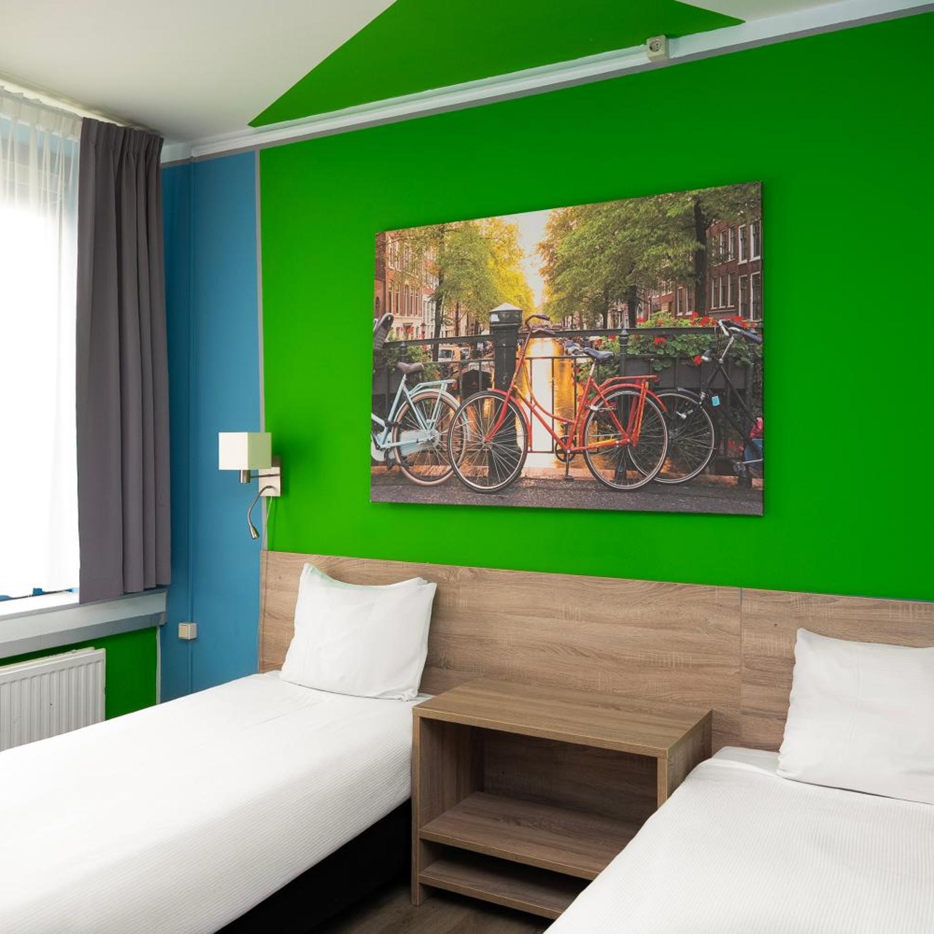 Budget, Studio, Twin Beds, External Bathroom، Amsterdam Teleport Hotel 4/10