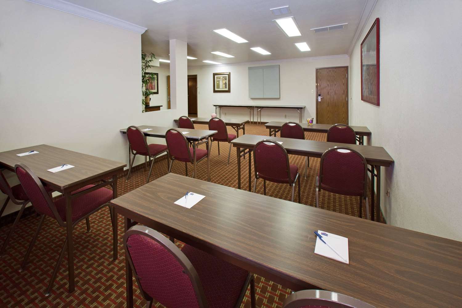 Americinn By Wyndham Johnston Des Moines 35/41