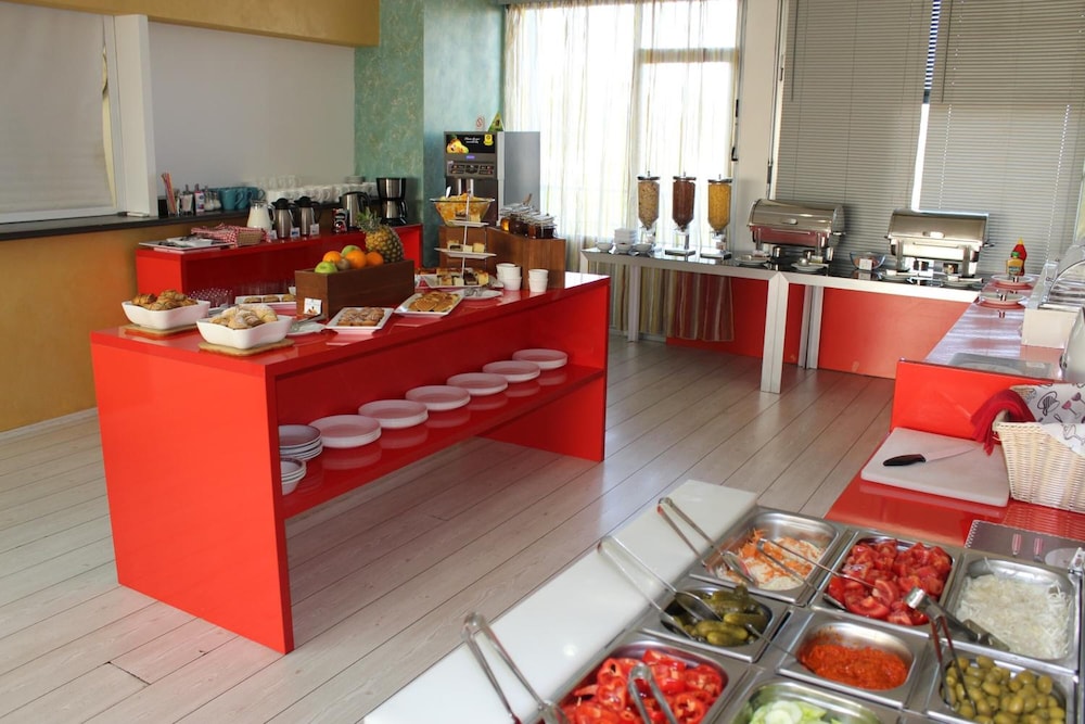 Garni Hotel Jugoslavija 49/62