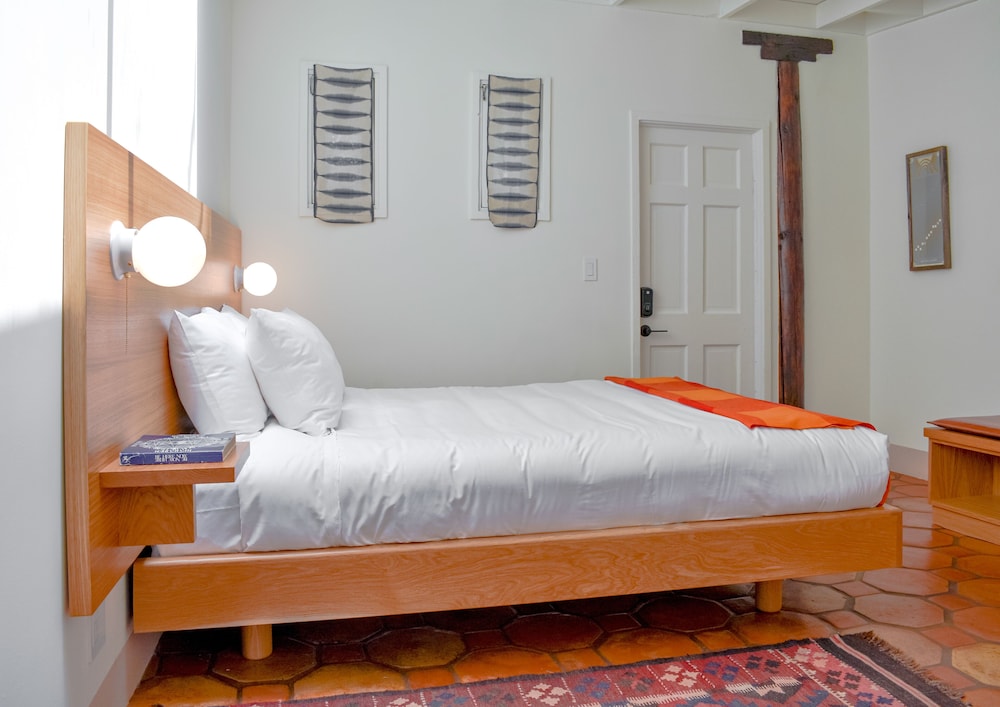 El Paradero Bed & Breakfast Inn 42/79