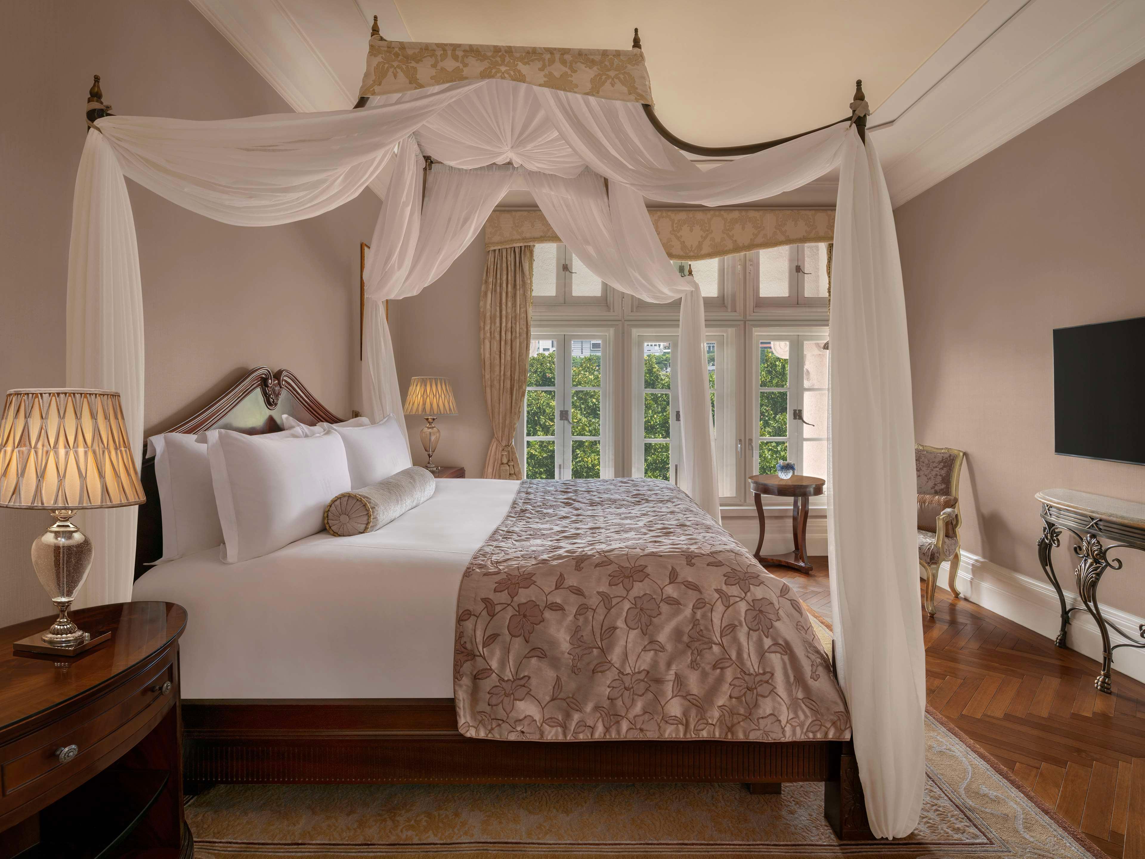 Heritage, Bund, Suite, River View