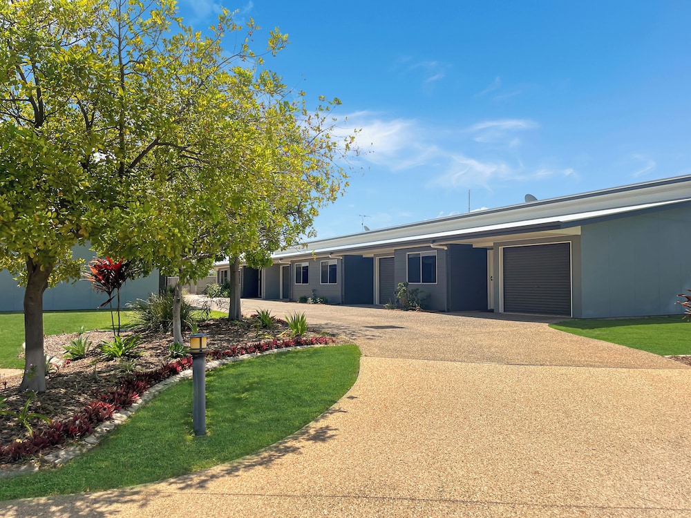 DIRECT HOTELS - VILLAS ON RIVERGUM 30/36